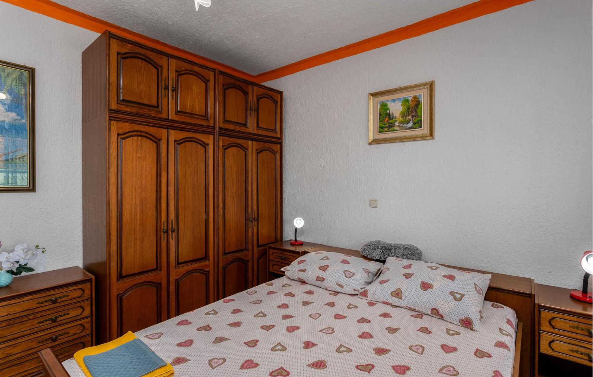 Awesome Apartment In Senj With Kitchen Exteriör bild